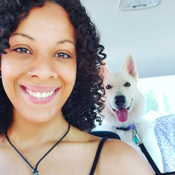 Meet your Posher, Rebecca - Picture 1 of 1